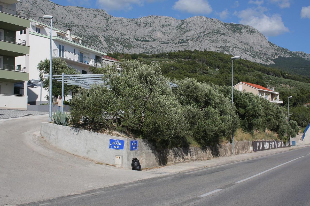 Apartments Simovic Tučepi Екстериор снимка