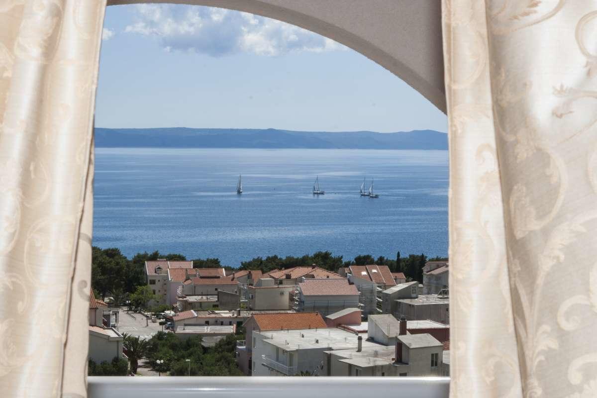 Apartments Simovic Tučepi Екстериор снимка