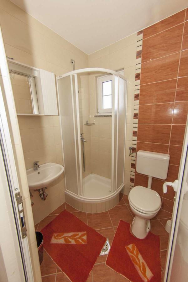Apartments Simovic Tučepi Екстериор снимка